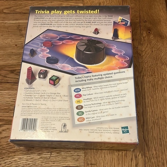 NEW In Pursuit Board Game from Trivial Pursuit 2001 Hasbro Trivia NIB Sealed - Picture 2 of 2